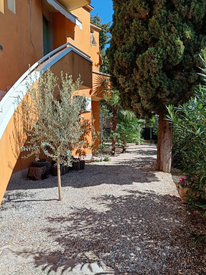 Вилла Casa Lucy Бардолино Экстерьер фото